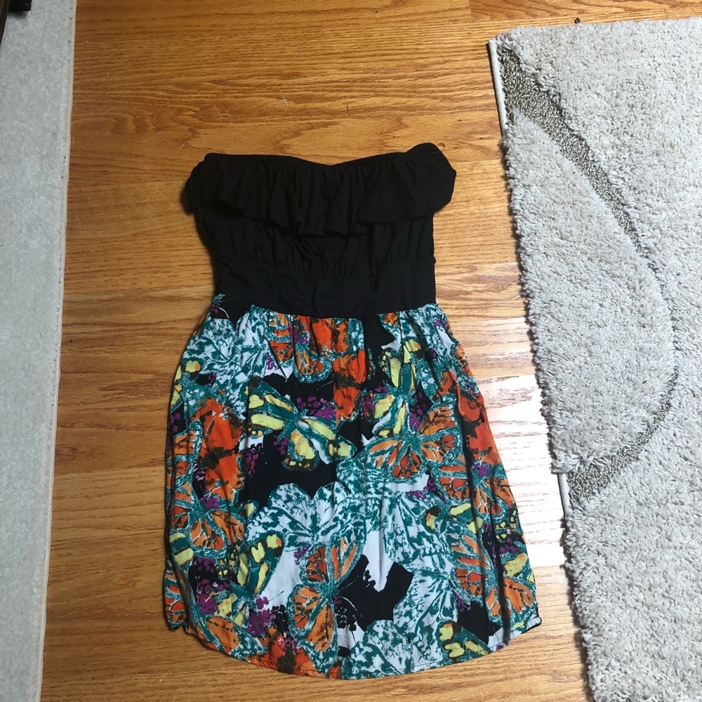 Strapless dress